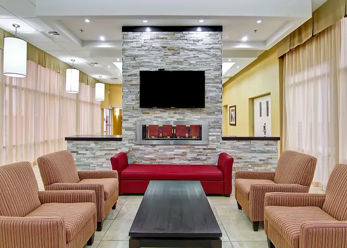 Best Western Plus Bowmanville